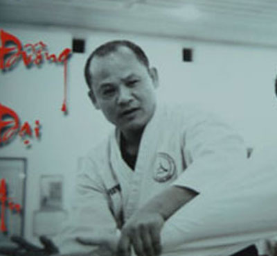 Tr&ugrave;m x&atilde; hội đen lập c&ocirc;ng ty để tuyển c&ocirc;n đồ 2