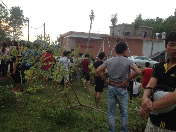 Quảng Ninh: Ngạt kh&iacute; trong ph&ograve;ng Karaoke, 6 người chết 1