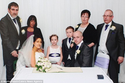 Cảm động người phụ nữ kết h&ocirc;n chỉ 3 ng&agrave;y trước khi chết 6