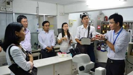 Hết mình với nghiên cứu khoa học 1