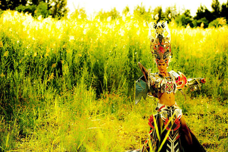 Trương Nam Th&agrave;nh l&agrave;m... Th&aacute;nh Gi&oacute;ng  1