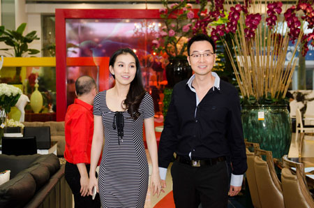 Hoa hậu Thùy Lâm và chồng nổi bật giữa dàn sao ở Hà Nội 1