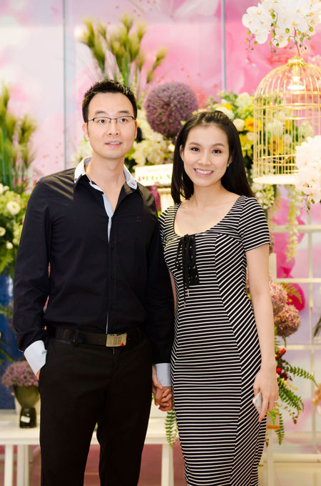 Hoa hậu Thùy Lâm và chồng nổi bật giữa dàn sao ở Hà Nội 3