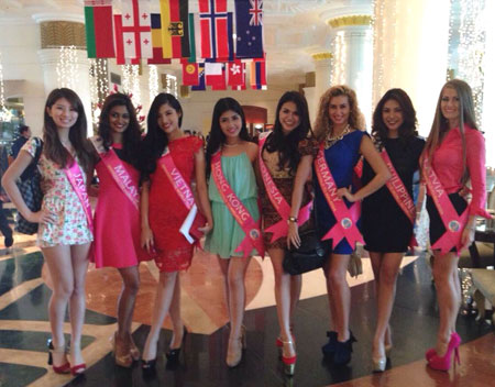 Người mẫu Hoàng Thu nổi bật ở cuộc thi Hoa hậu Du lịch quốc tế tại Malaysia 4