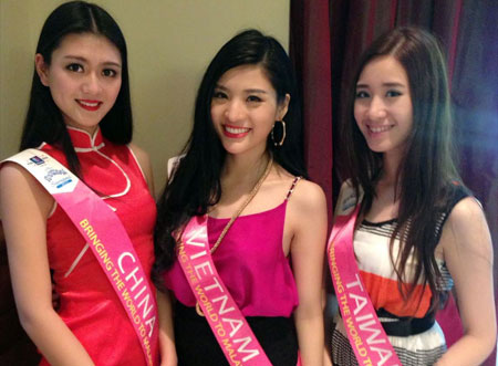 Người mẫu Hoàng Thu nổi bật ở cuộc thi Hoa hậu Du lịch quốc tế tại Malaysia 5