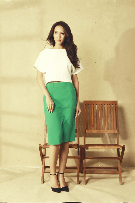 Mặc "chất" như người đẹp gi&agrave;n khoan Thu Phương 19