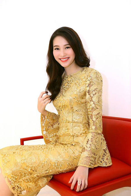 Hoa hậu Đặng Thu Thảo xinh đẹp trong thiết kế của Đỗ Mạnh Cường 2