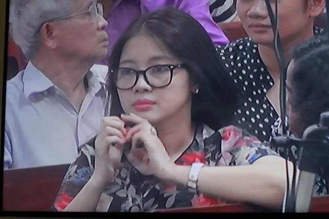 Chiều nay bầu Ki&ecirc;n đi về đ&acirc;u? 5