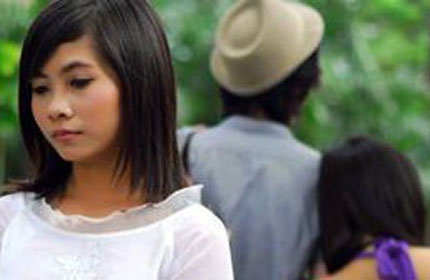 Giàu có, anh rể “yêu” cả chị lẫn em 1 Giàu có, anh rể “yêu” cả chị lẫn em 1