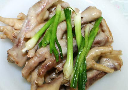 4 m&oacute;n nh&acirc;m nhi ngon miệng từ ch&acirc;n g&agrave; 2