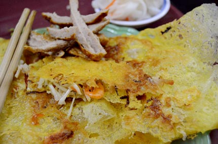 B&aacute;nh x&egrave;o trong nh&agrave; cổ phố Đội Cấn 1