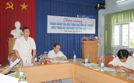 Phó Tổng cục trưởng Hồ Chí Hùng: Ninh Thuận cần sớm đạt mức sinh thay thế 1