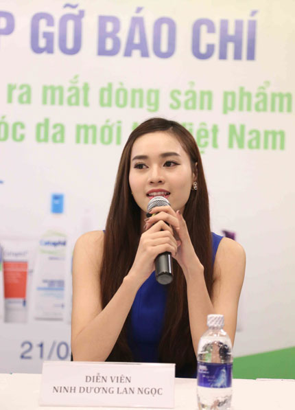 Lắng nghe tiếng n&oacute;i từ l&agrave;n da 1
