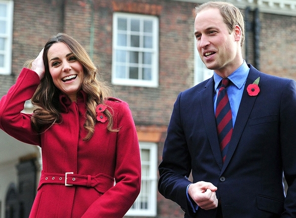 Những khoảnh khắc ton-sur-ton của gia đ&igrave;nh Kate 14