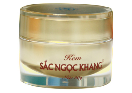Kem Sắc Ngọc Khang ch&iacute;nh hiệu &ldquo;tr&igrave;nh l&agrave;ng&rdquo; 2