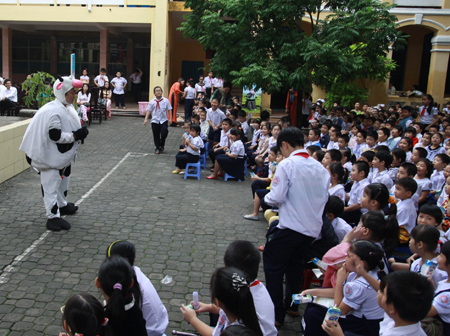 Vinamilk với "Mắt sáng, dáng cao" 5