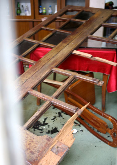 Cận cảnh vụ nổ kinh ho&agrave;ng ở TP Bắc Ninh 6