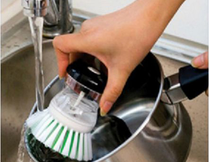 Bệnh tiềm ẩn đến từ dụng cụ l&agrave;m bếp 1