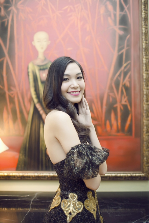 Hoa hậu Thùy Dung kiều diễm như công chúa 1