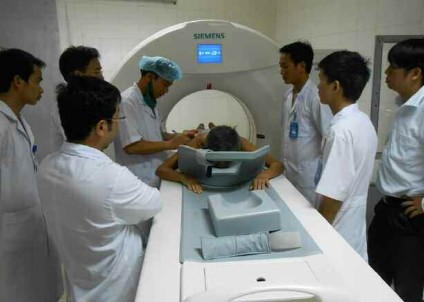 Bệnh viện Ung bướu Nghệ An: Triển khai kỹ thuật mới chẩn đoán ung thư phổi 1
