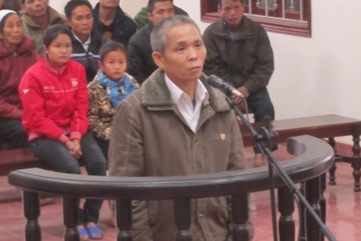 Xâm hại bé gái, "ma men" rơi nước mắt vì tủi nhục 1 Xâm hại bé gái, "ma men" rơi nước mắt vì tủi nhục 1