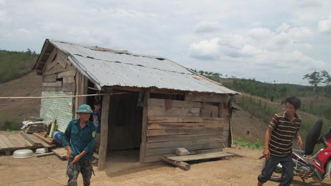 Bé gái bị cha ruột hãm hiếp gần chết trong đêm say rượu 1