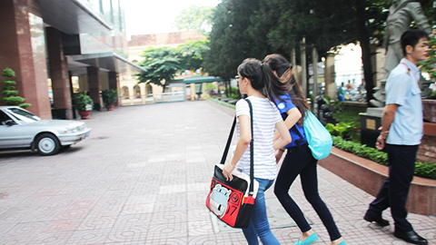 Những h&igrave;nh ảnh l&agrave;m lay động l&ograve;ng người 5