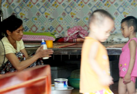 Không đủ điều kiện chăm sóc, trụ trì chùa Bồ Đề vẫn tâm nguyện tiếp tục nuôi trẻ 1