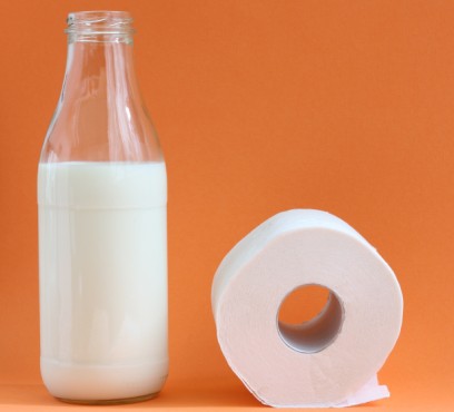 “Uống sữa bị sôi bụng” do không dung nạp được lactose 1