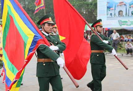 Trang nghi&ecirc;m lễ d&acirc;ng hương tưởng nhớ c&aacute;c Vua H&ugrave;ng 3