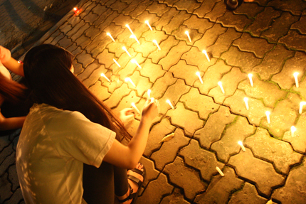 Ngập tr&agrave;n &aacute;nh nến tại 30 Ho&agrave;ng Diệu kỷ niệm 104 năm ng&agrave;y sinh Đại tướng V&otilde; Nguy&ecirc;n Gi&aacute;p 1