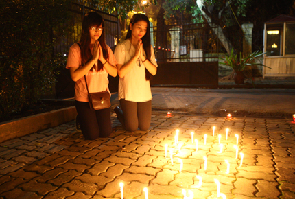 Ngập tr&agrave;n &aacute;nh nến tại 30 Ho&agrave;ng Diệu kỷ niệm 104 năm ng&agrave;y sinh Đại tướng V&otilde; Nguy&ecirc;n Gi&aacute;p 3