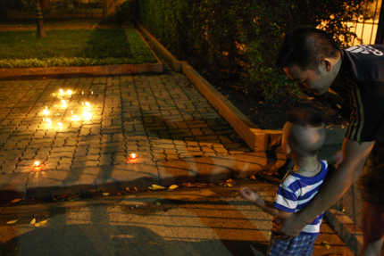 Ngập tr&agrave;n &aacute;nh nến tại 30 Ho&agrave;ng Diệu kỷ niệm 104 năm ng&agrave;y sinh Đại tướng V&otilde; Nguy&ecirc;n Gi&aacute;p 9