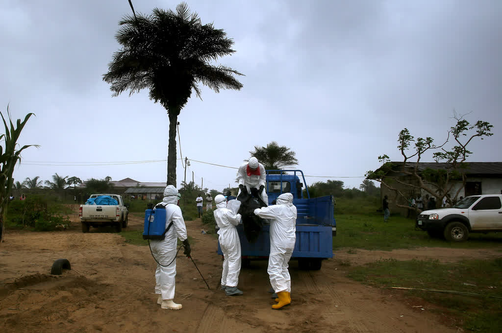 Ebola bùng phát: Niềm tin vào sự sống của người dân Tây Phi 1