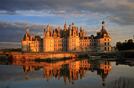 10 địa điểm mơ màng nhất nước Pháp