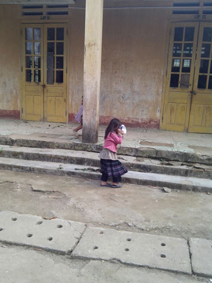 Cùng "The Schoolbag" mang hi vọng cho em tới trường 9
