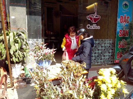 B&aacute;nh chưng ầm ầm &ldquo;xuống&rdquo; phố đ&oacute;n &ocirc;ng C&ocirc;ng, &ocirc;ng T&aacute;o 2