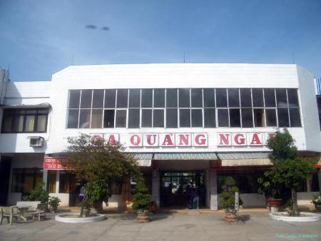 Hàng loạt cán bộ đường sắt bị “trảm” vì “đục nước béo cò” 1