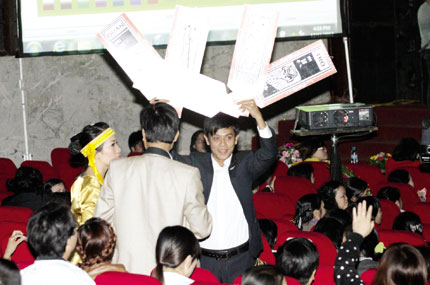 Những b&ocirc;ng hoa d&acirc;n số 7