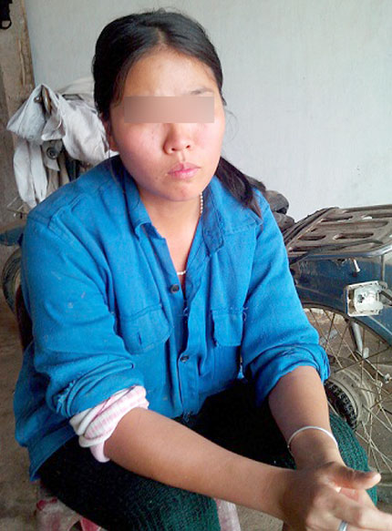 Ph&aacute;t đi&ecirc;n v&igrave; bị chồng c&agrave;i bẫy ngủ với bạn trai để li dị 1