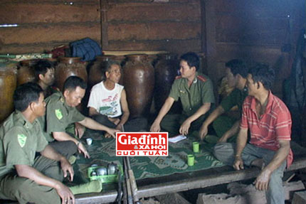 Bi h&agrave;i chuyện phạt th&ocirc;ng gia cả trăm triệu v&igrave; nghi bị đầu độc bằng &ldquo;thuốc thư&rdquo; 1