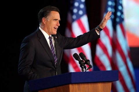 Romney chúc mừng Obama 1