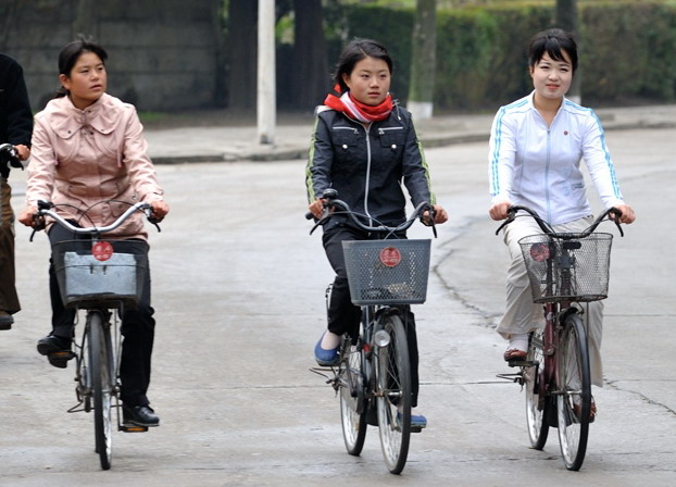 Ảnh hiếm về nữ sinh xinh đẹp của Triều Tiên 3 Ảnh hiếm về nữ sinh xinh đẹp của Triều Tiên 3