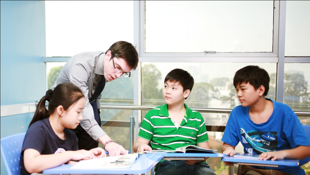 ILA tặng học bổng "khủng" v&agrave; học thử miễn ph&iacute; nh&acirc;n dịp 30/4 - 1/5 2