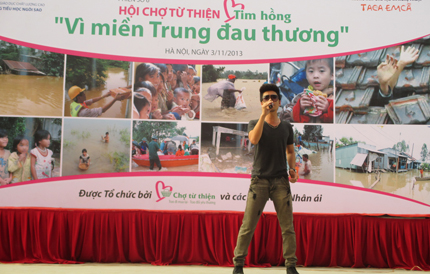 Gia đình NSND Thanh Hoa và Thái Thùy Linh hát ủng hộ miền Trung  3