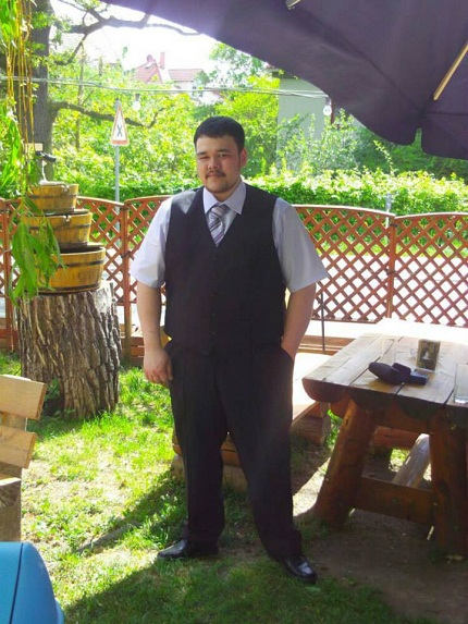 Nhờ facebook, th&ecirc;m hai người con ở Đức t&igrave;m được bố ở Việt Nam 2