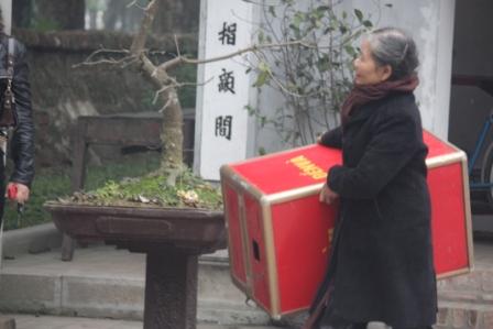 H&agrave; Nội kiểm tra &ldquo;H&ograve;m c&ocirc;ng đức&rdquo; 1