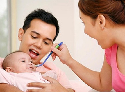 Tai hại kiểu chăm con tiết kiệm 1
