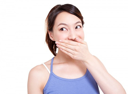 Muốn "độn thổ" vì sau sinh liên mồm nói nhịu 1