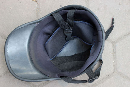 Phạt tiền c&oacute; ngăn được mũ giả? 5